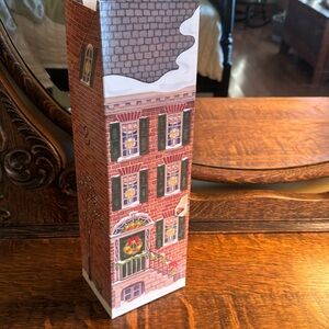 Byers Choice LTD Box